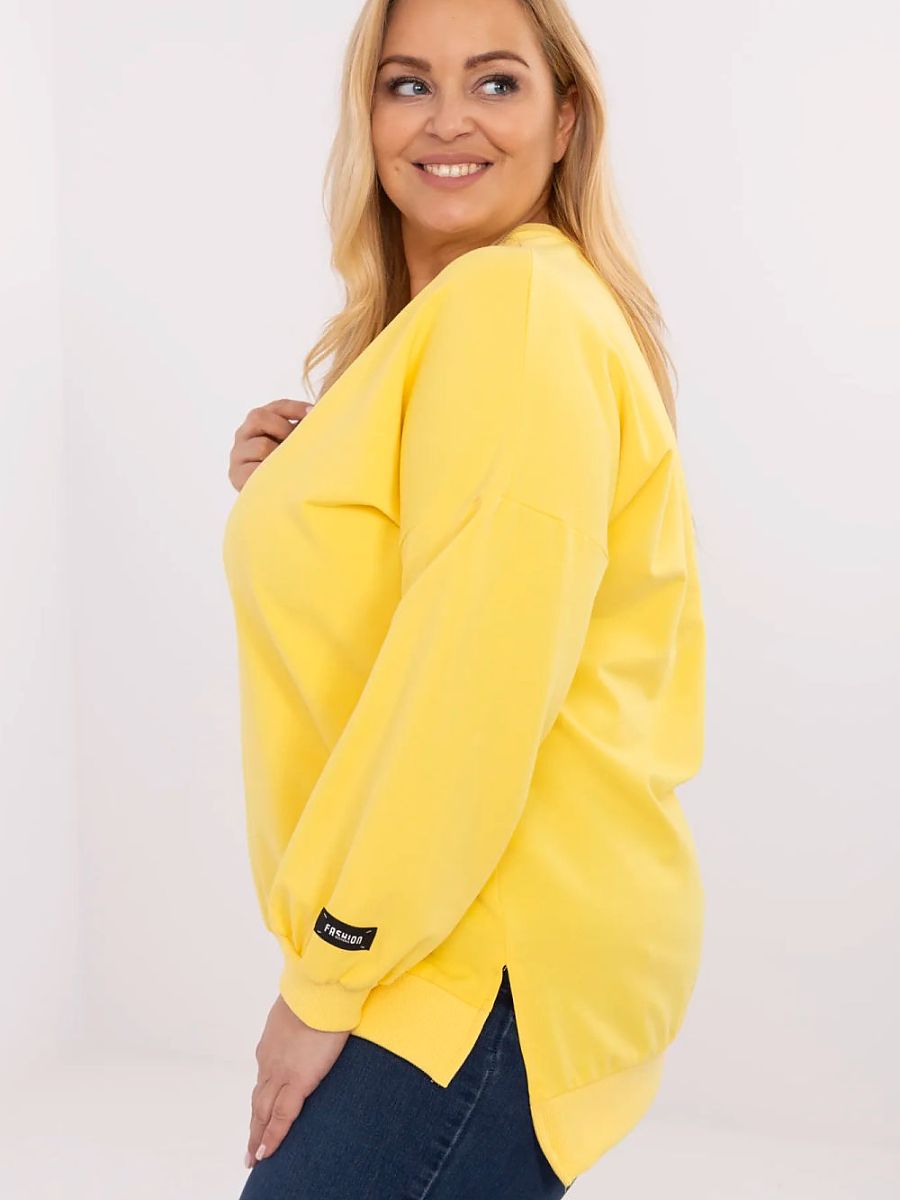 Plus Size Sweatshirt – Casual Comfort